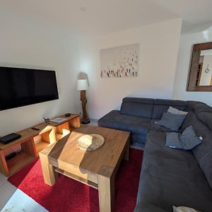 Appartement à 2 Chambres à Coucher