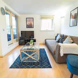 Appartement à 2 Chambres à Coucher