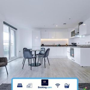 Appartement à 2 Chambres à Coucher