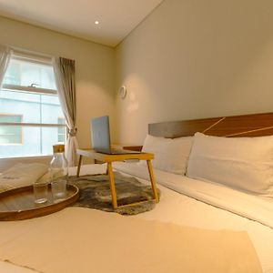 Appartement à 3 Chambres à Coucher