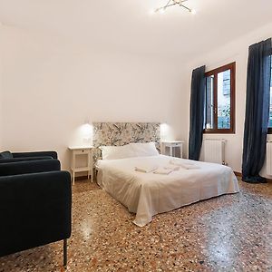 Casa Alimante