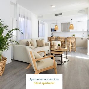 Homity Holidays - Granada - Piedra Santa