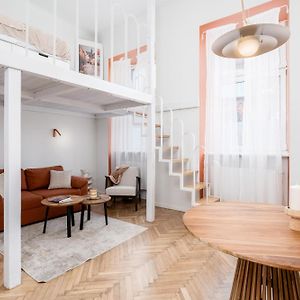Saint Joseph View Studio With Mezzanine