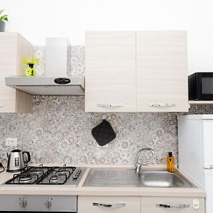 Vivimihome - Crespi House A 3 Minuti Dalla Metro