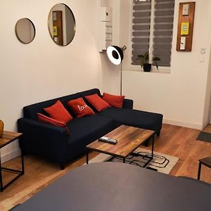 Appartement à 2 Chambres à Coucher