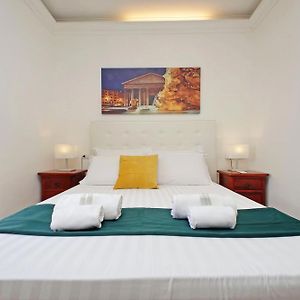 Chambre Économique Lit King-Size