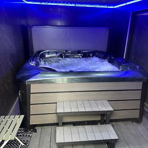 Hot Tub Hideaway