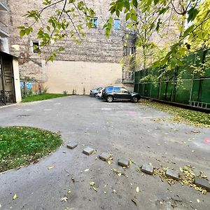 Best Seasons Andrassy