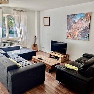 Appartement à 2 Chambres à Coucher