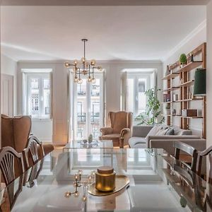 Appartement à 3 Chambres à Coucher