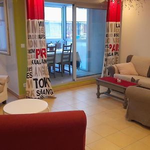 Appartement à 2 Chambres à Coucher