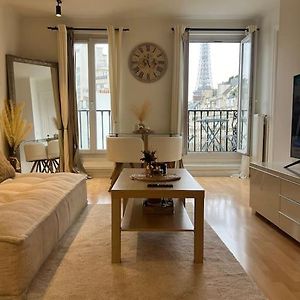 Appartement Paris Vue Tour Eiffel Trocadero