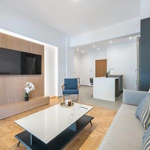 Appartement à 2 Chambres à Coucher