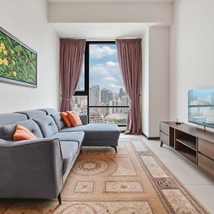 Appartement à 3 Chambres à Coucher