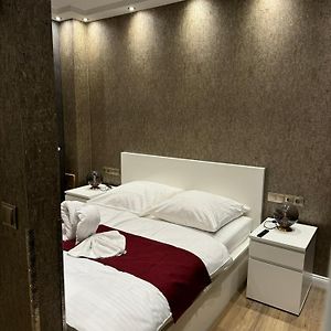 Studio de Luxe