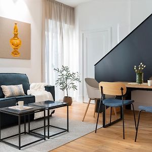 Appartement à 3 Chambres à Coucher