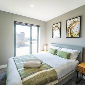 Appartement à 2 Chambres à Coucher