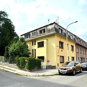 Hillside Studios
