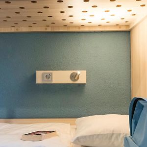 Chambre Juste Pour Femmes Dortoir