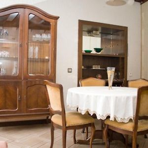Appartement à 3 Chambres à Coucher