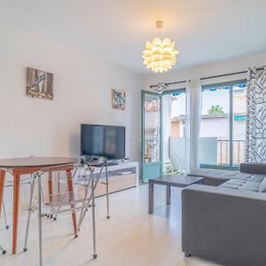 Appartement à 3 Chambres à Coucher