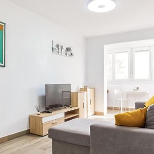 Appartement à 3 Chambres à Coucher