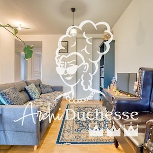 Appartement à 2 Chambres à Coucher