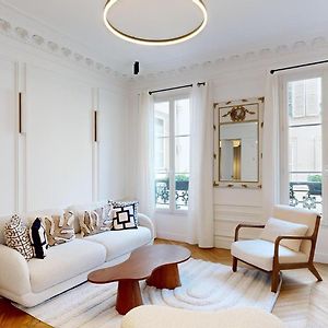 Appartement à 2 Chambres à Coucher