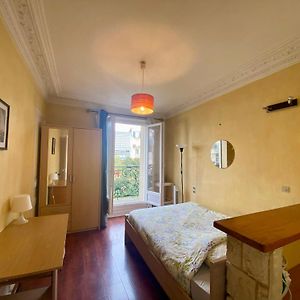 Appartement à 2 Chambres à Coucher