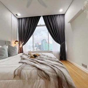 Appartement à 3 Chambres à Coucher