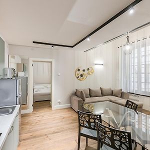 Flats4Rent Palazzo Poste