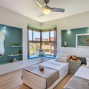 Appartement à 2 Chambres à Coucher