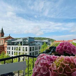 Park View Apartment Andel