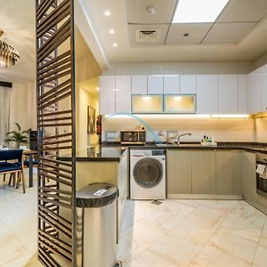 Appartement à 3 Chambres à Coucher