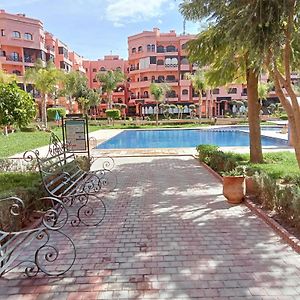 Somptueux Appartement Avec Terrasse Et Piscines