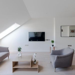 Appartement à 2 Chambres à Coucher