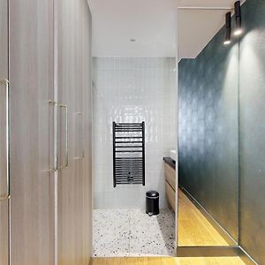 167 Suite K Very Luxe Apartment