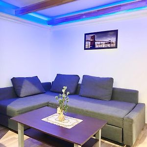 B&L Apartment