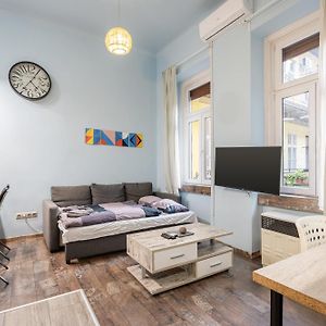 2Br Party District Apartment K29
