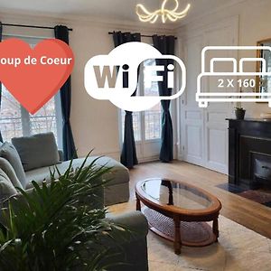 Appartement à 3 Chambres à Coucher