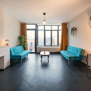 Appartement à 2 Chambres à Coucher