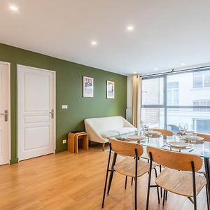 Appartement à 2 Chambres à Coucher