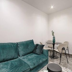 Buttes Chaumont Charming Apartment 4P