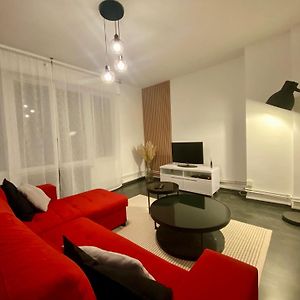 Appartement à 2 Chambres à Coucher