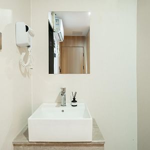 Chambre Juste Pour Hommes Dortoir