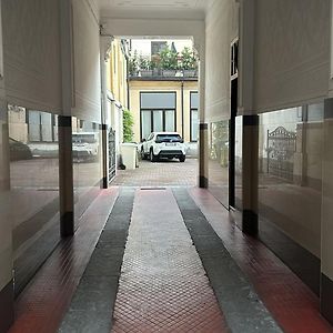 Magnifico Appartamento D'Epoca Ai Navigli Colazione Inclusa