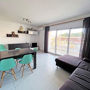 Appartement à 3 Chambres à Coucher