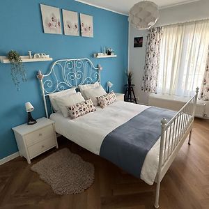 Villa à 3 Chambres à Coucher