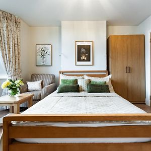 Luxe Comfort En-Suite Room 1