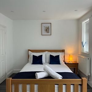 St Helens House Incredible Location With Parking & Garden